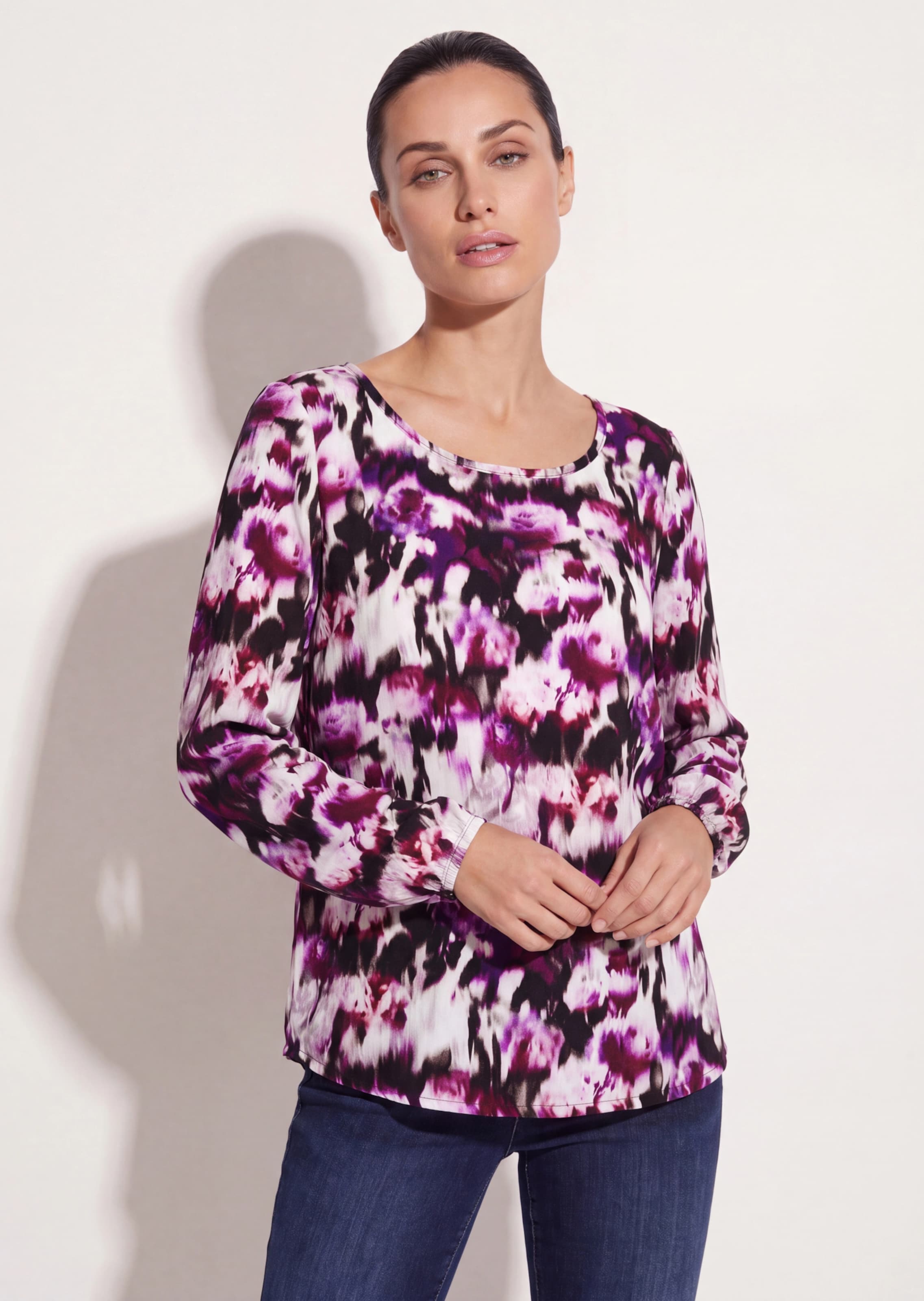 Viskose-Bluse mit Rundhalsausschnitt
