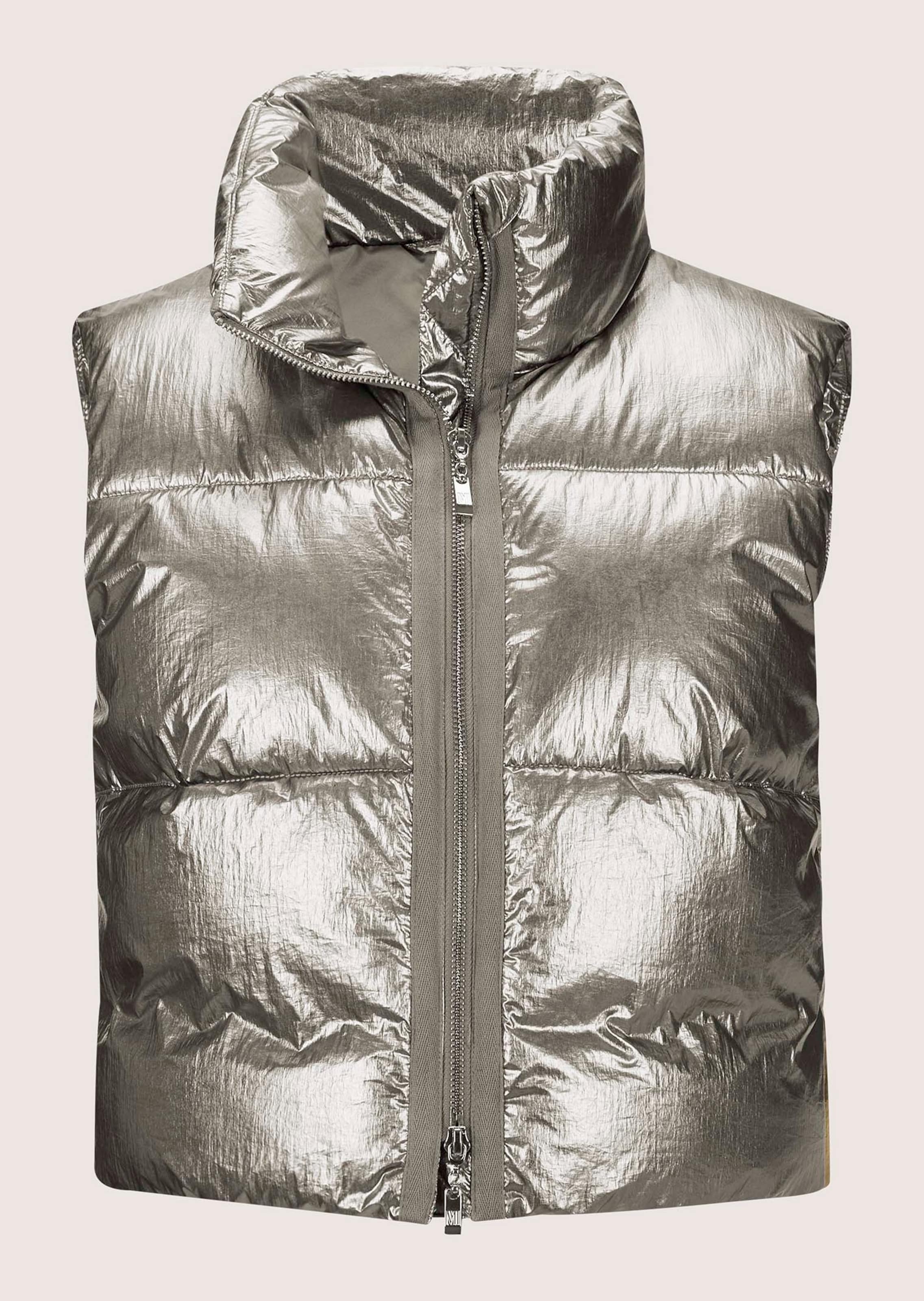 Cropped quilted gilet with metallic effect