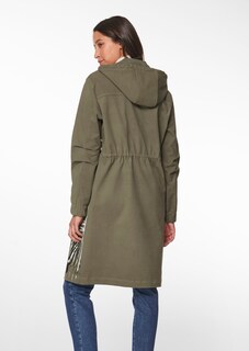 Parka thumbnail 4