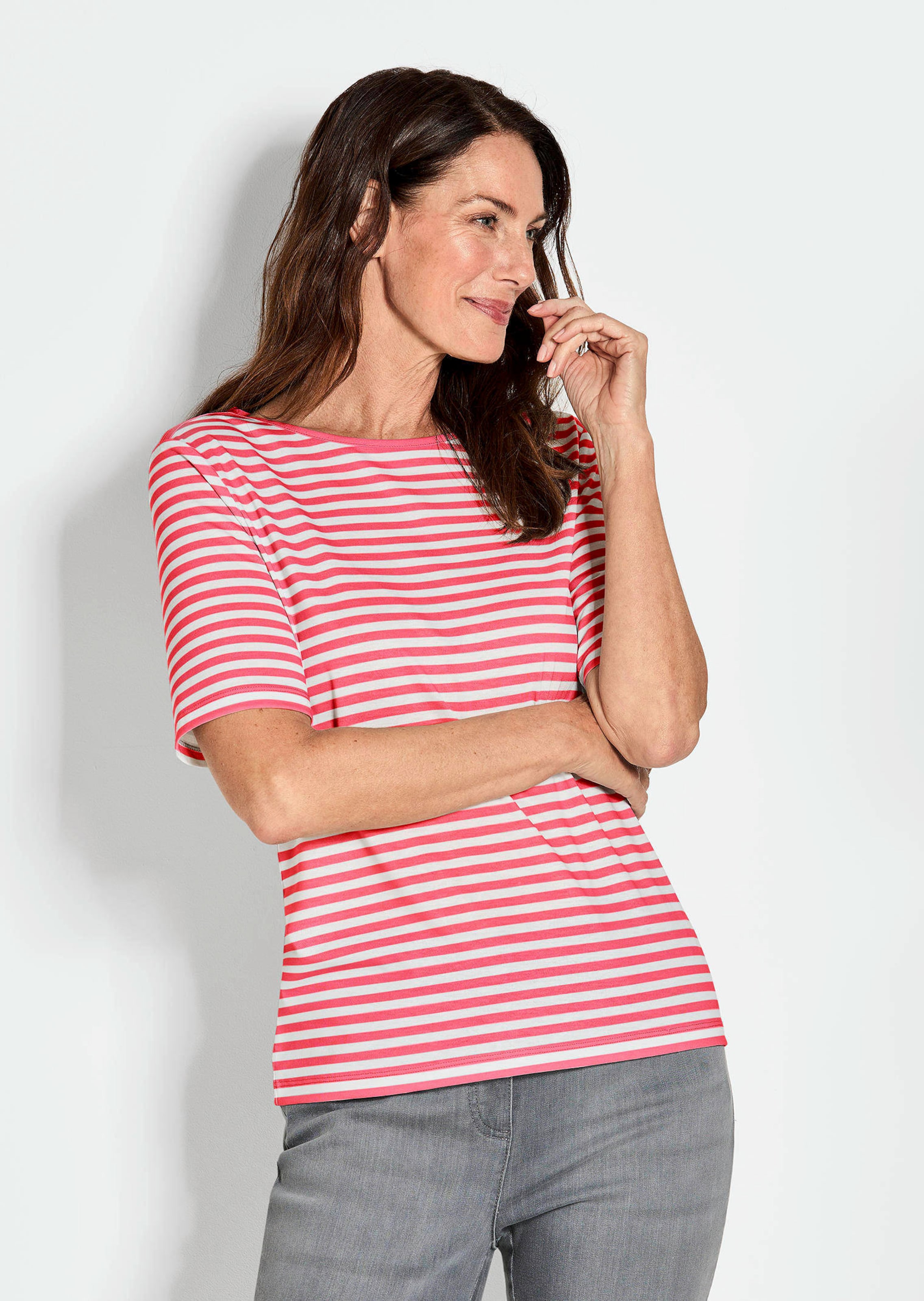 Gestreept shirt van viscose-jersey