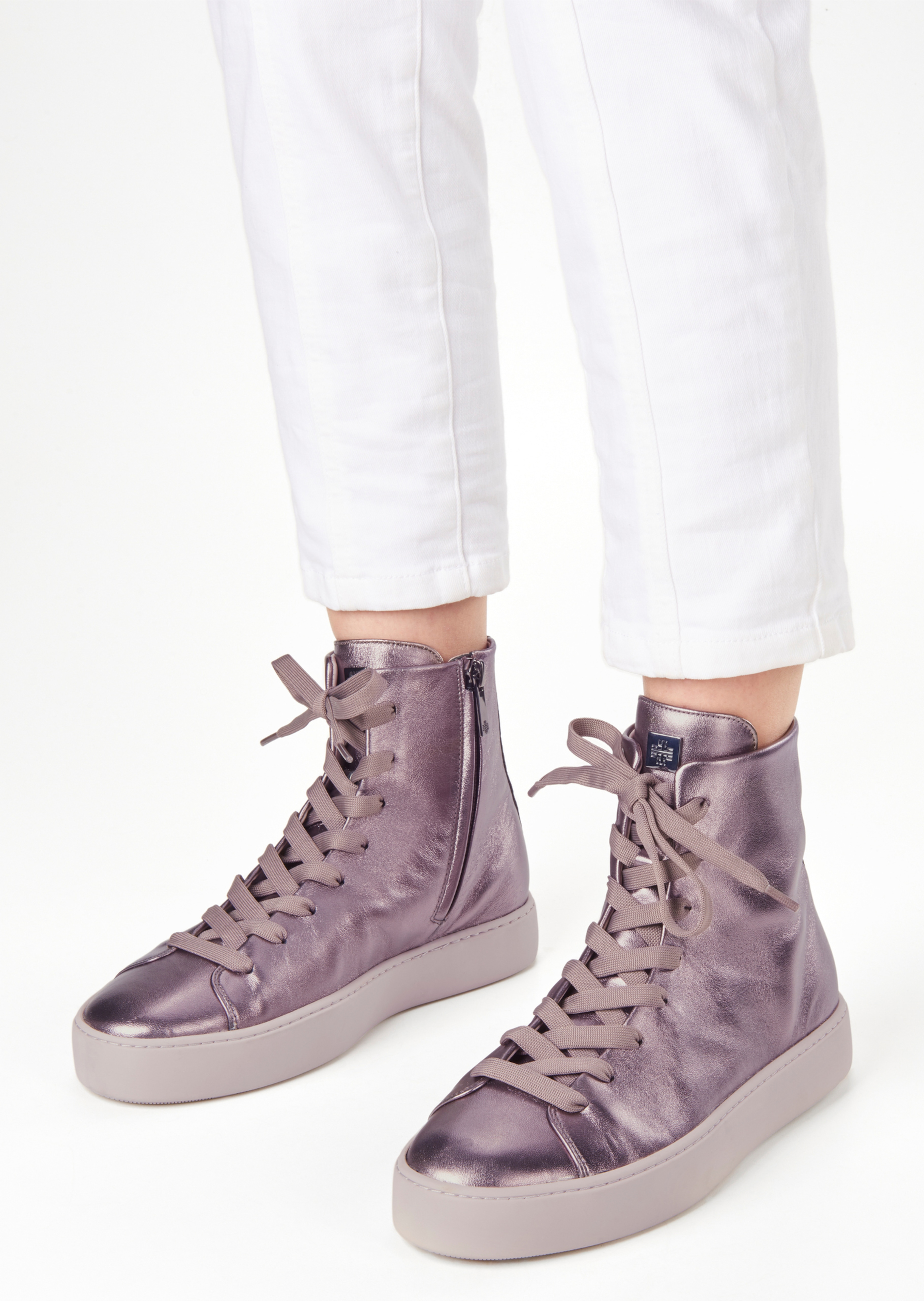 HÖGL - High-Top-Sneaker zum Schnüren