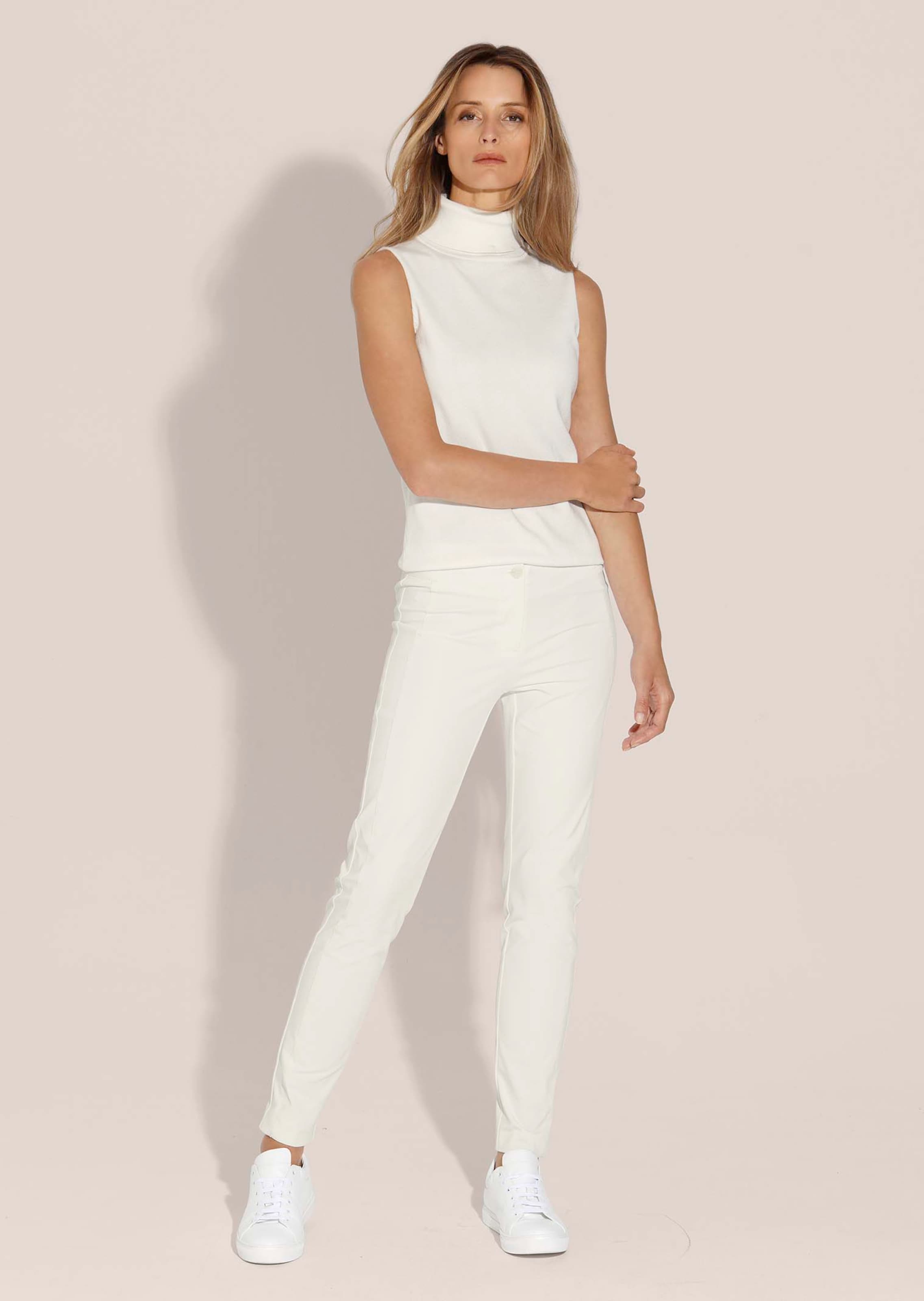 Slim trousers thumbnail 3