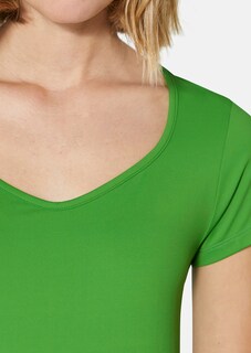 Shirt mit Herzausschnitt thumbnail 6