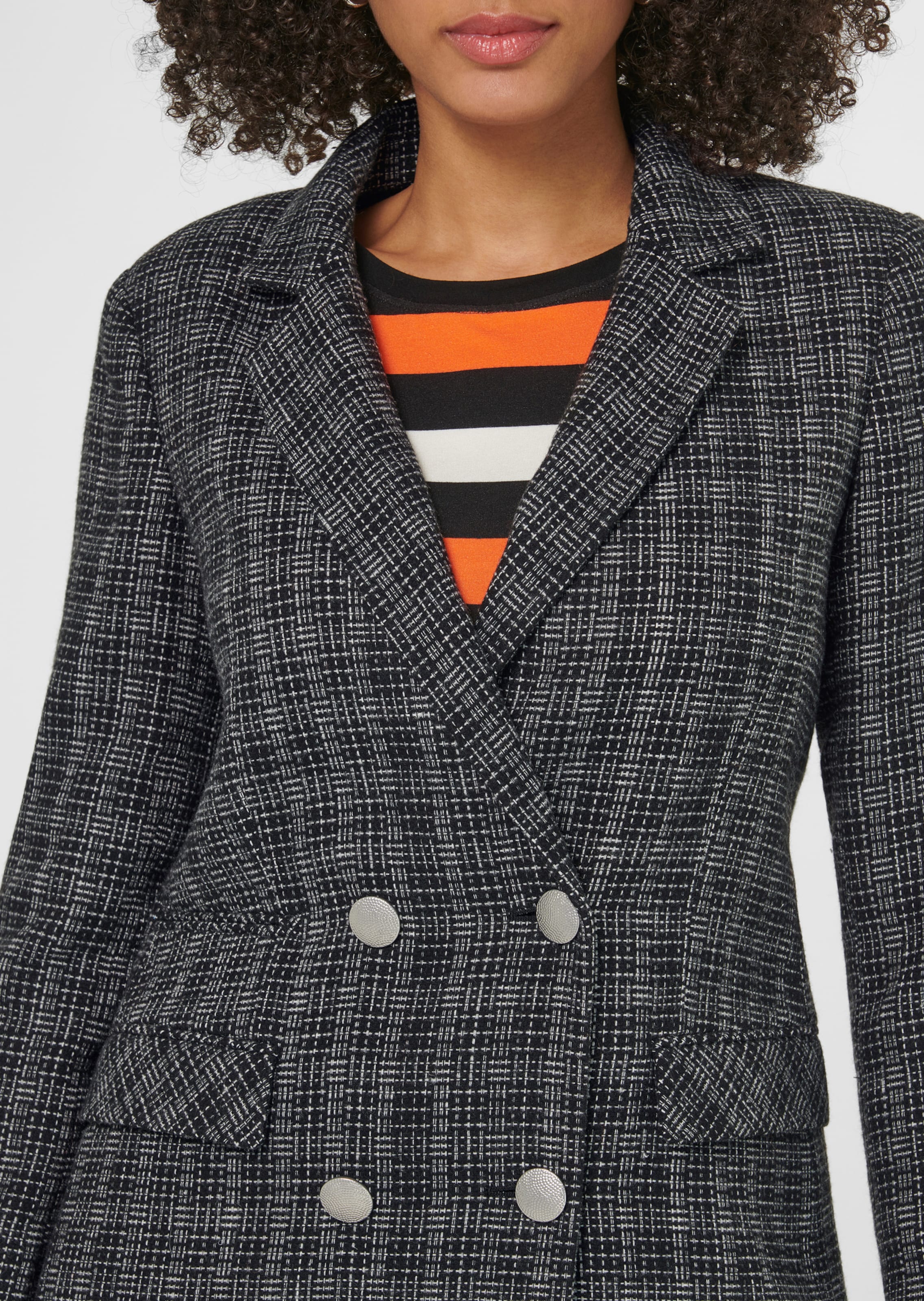 Klassischer Blazer mit silberfarbenen Knöpfen thumbnail 6