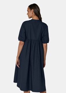 Robe thumbnail 4