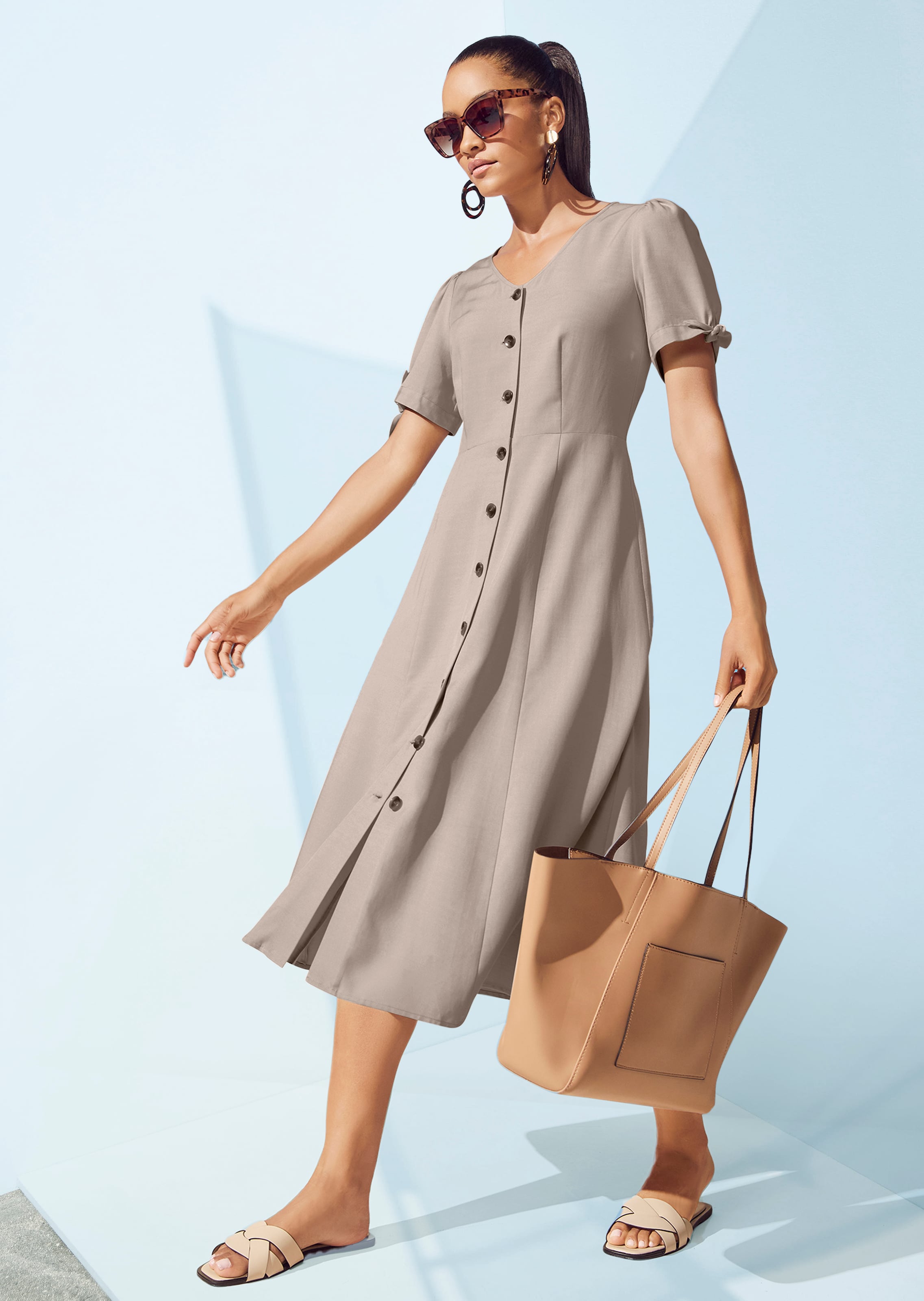 Sommerkleid mit Knopfleiste