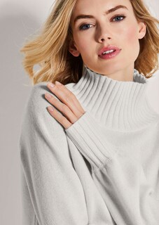 Pull. Pur cachemire thumbnail 6
