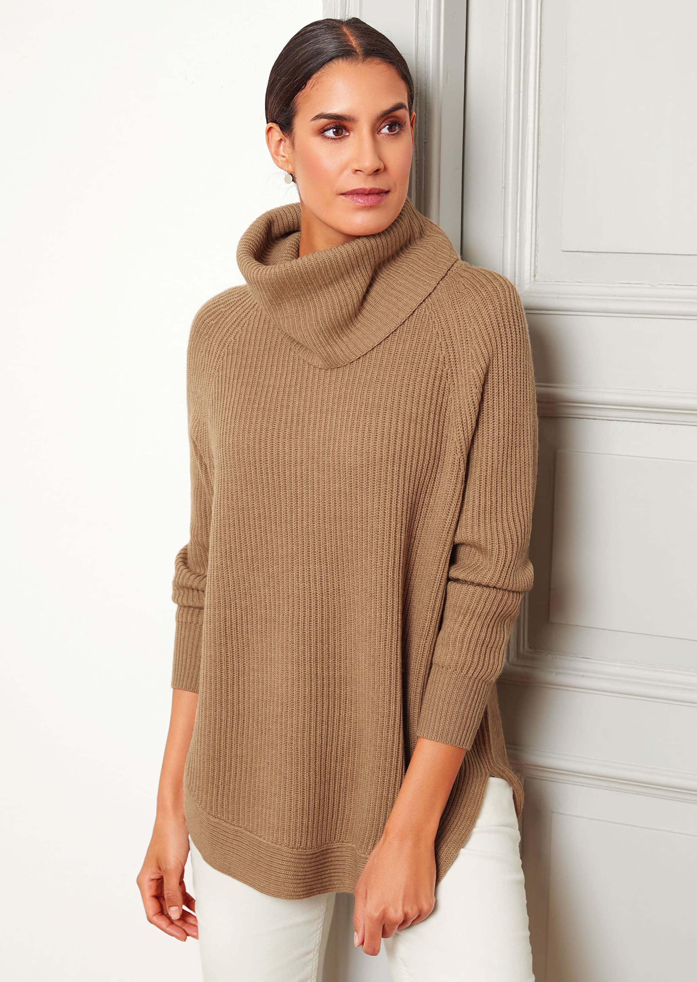 Capuchon-Pullover in Rippstrick