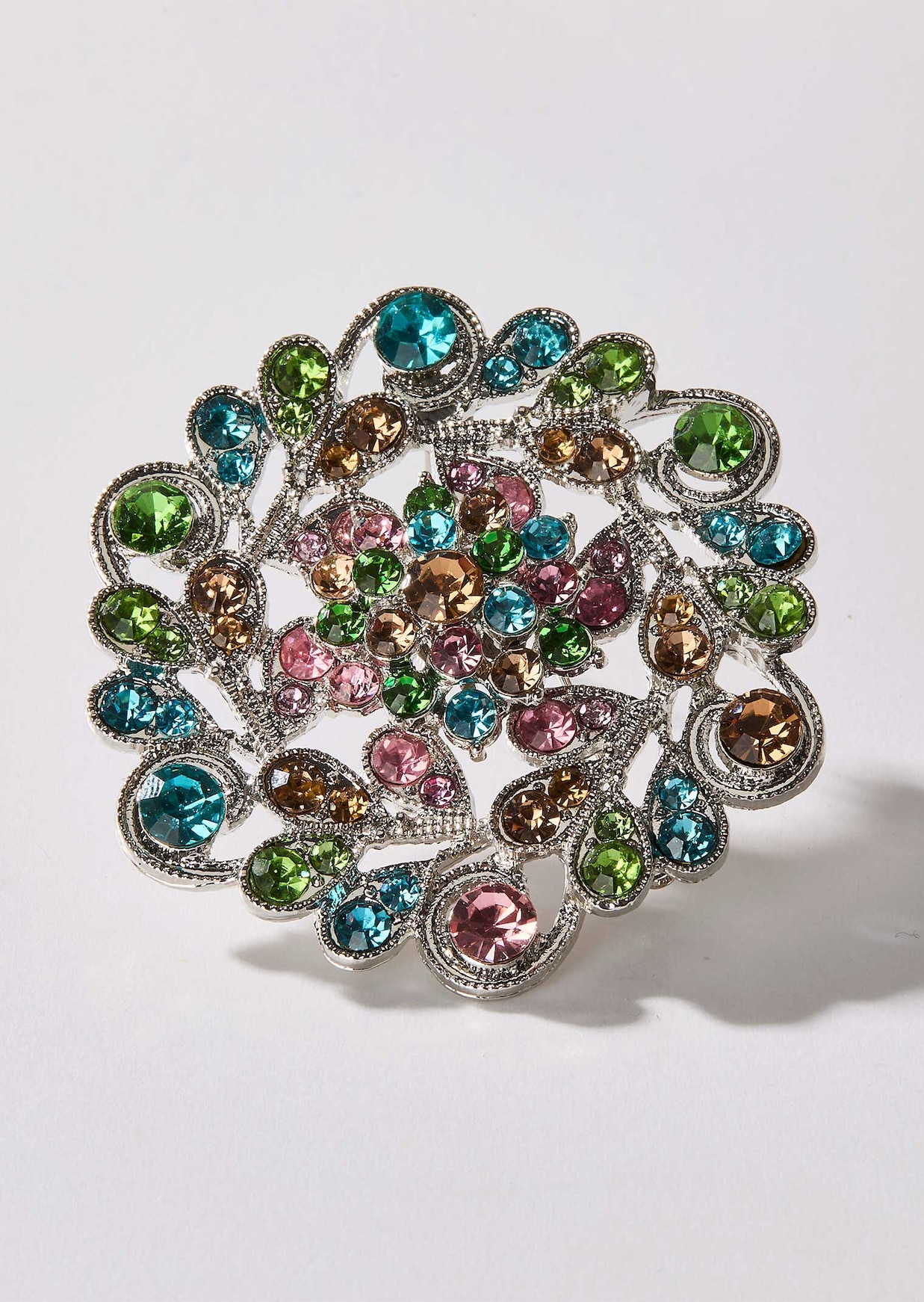 Broche met pastelkleurige glittersteentjes