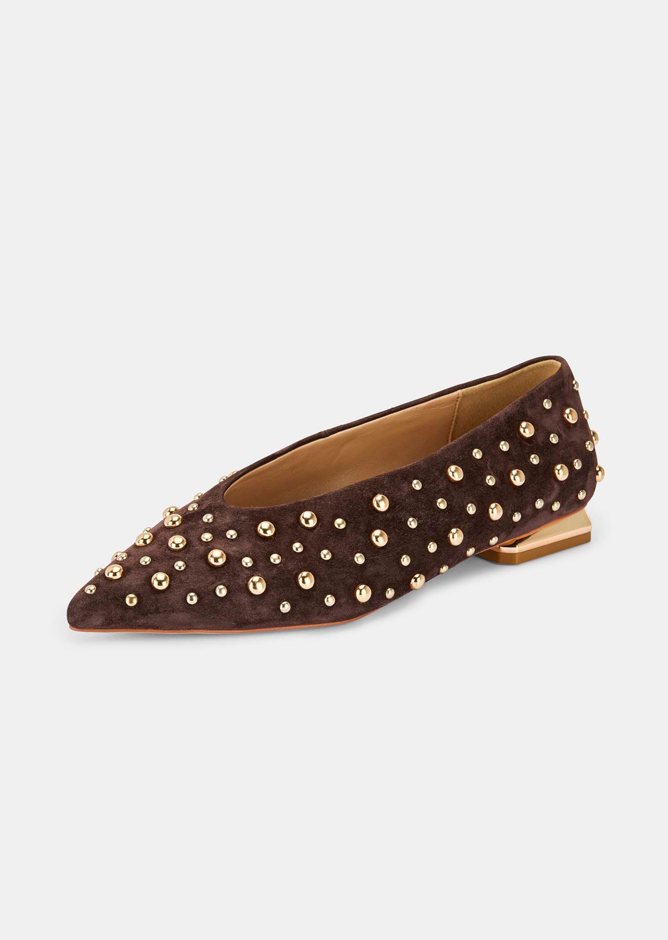 Ballerinas aus Leder mit goldfarbenen Nieten