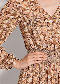 Robe thumbnail 6