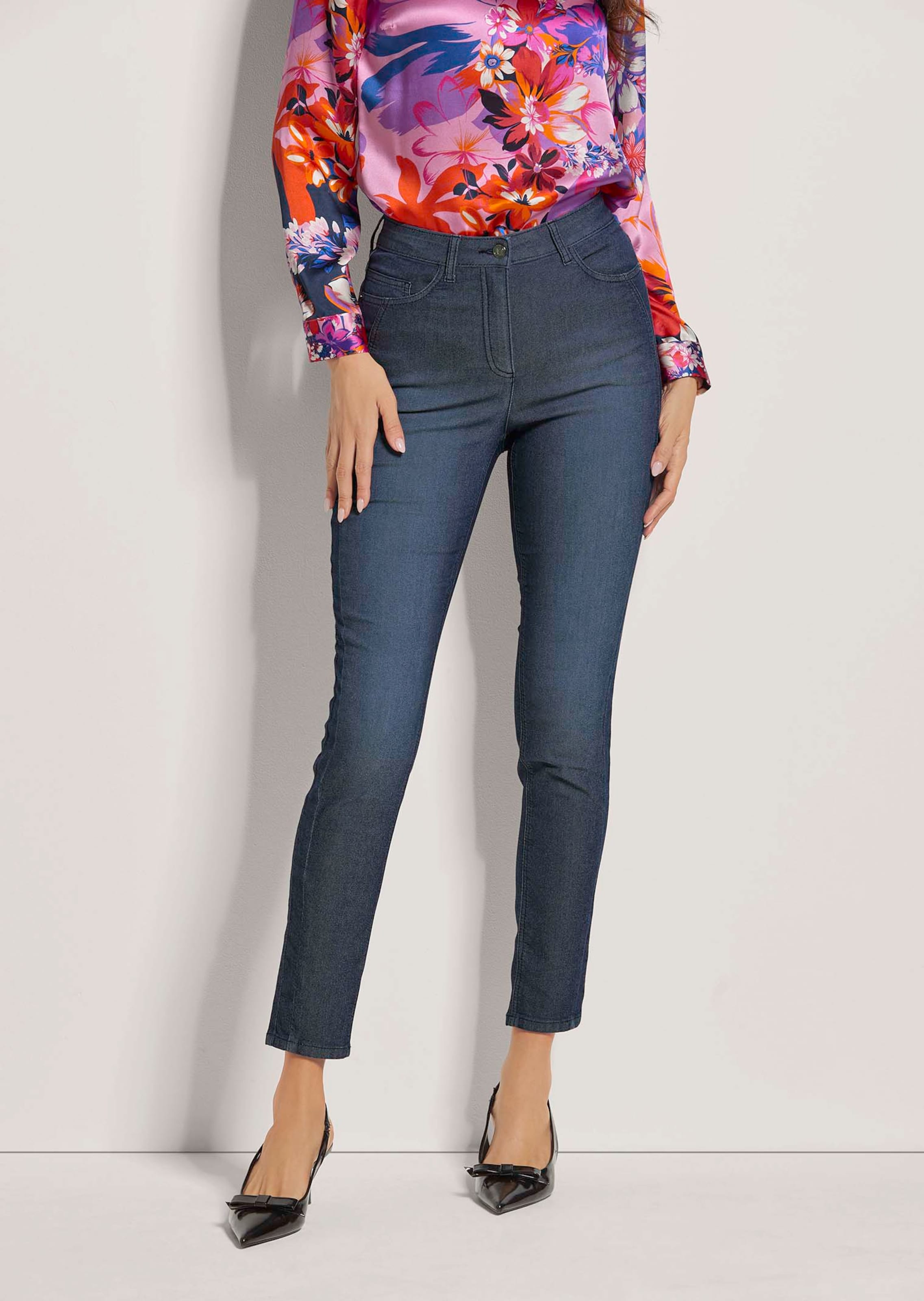 Jean cinq poches coupe slim