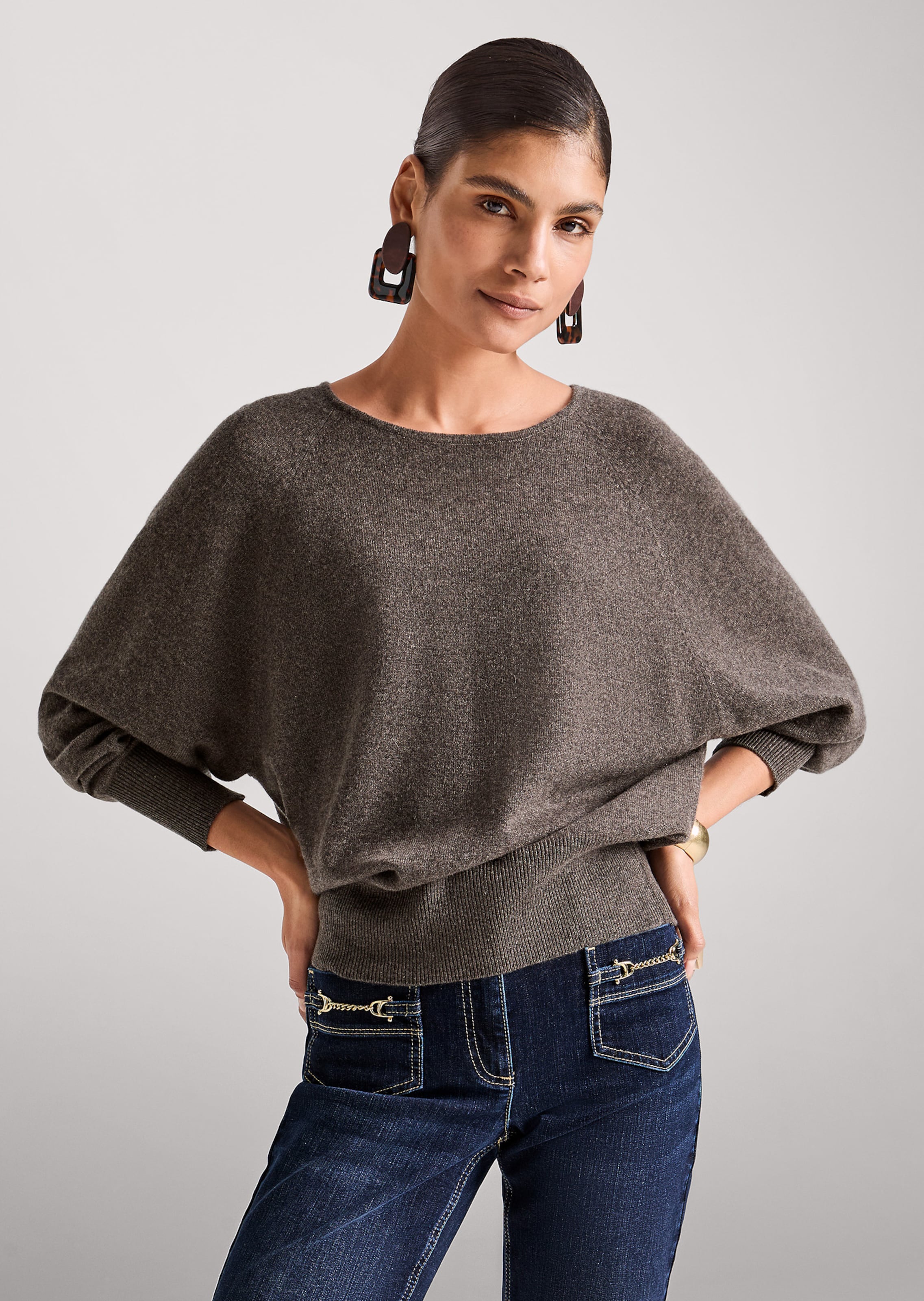 Pull en cachemire avec manches chauve-souris thumbnail 1