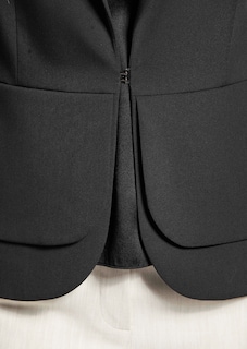 Kurzer Schößchen-Blazer thumbnail 6
