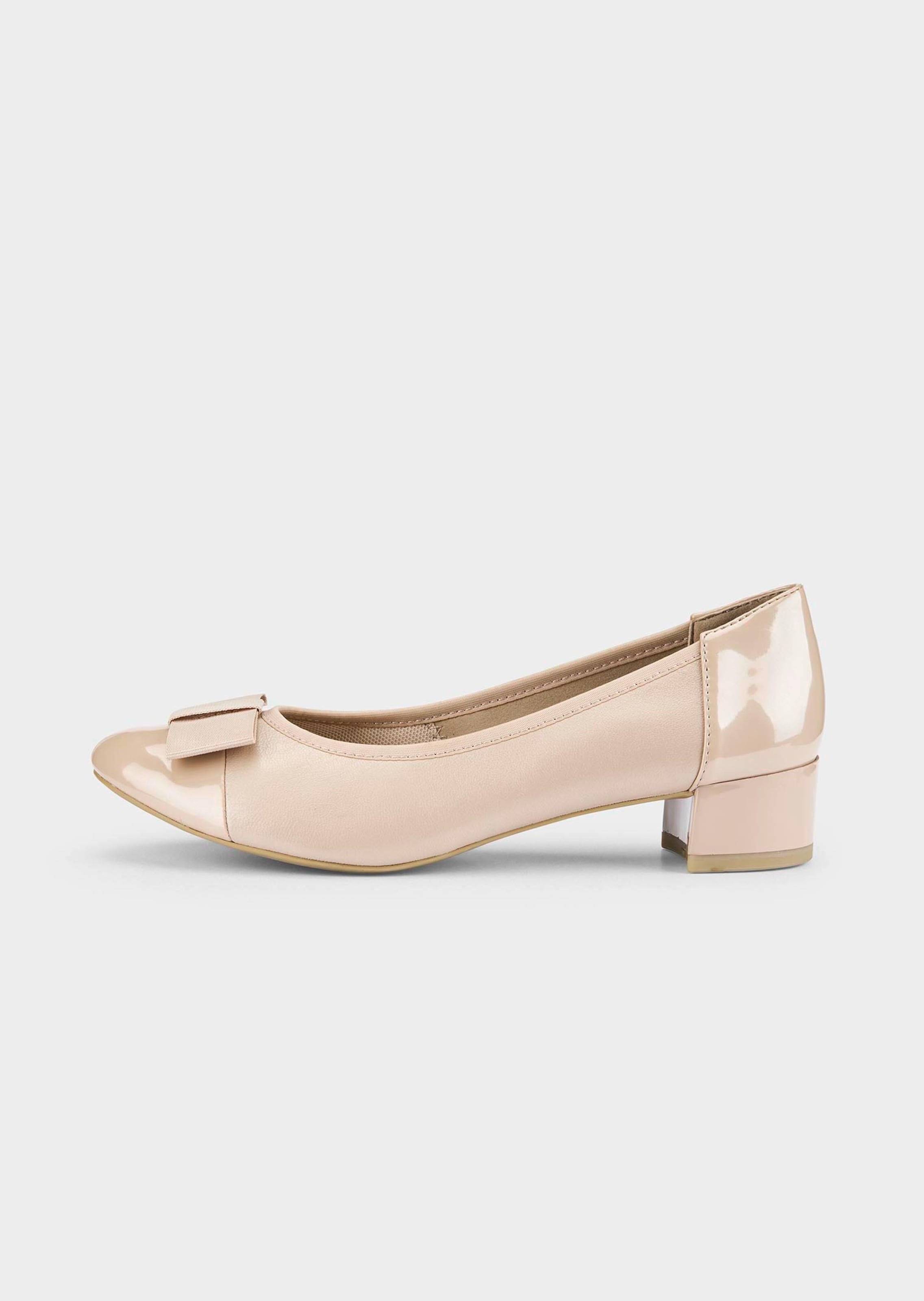 Pumps mit eleganter Schleife