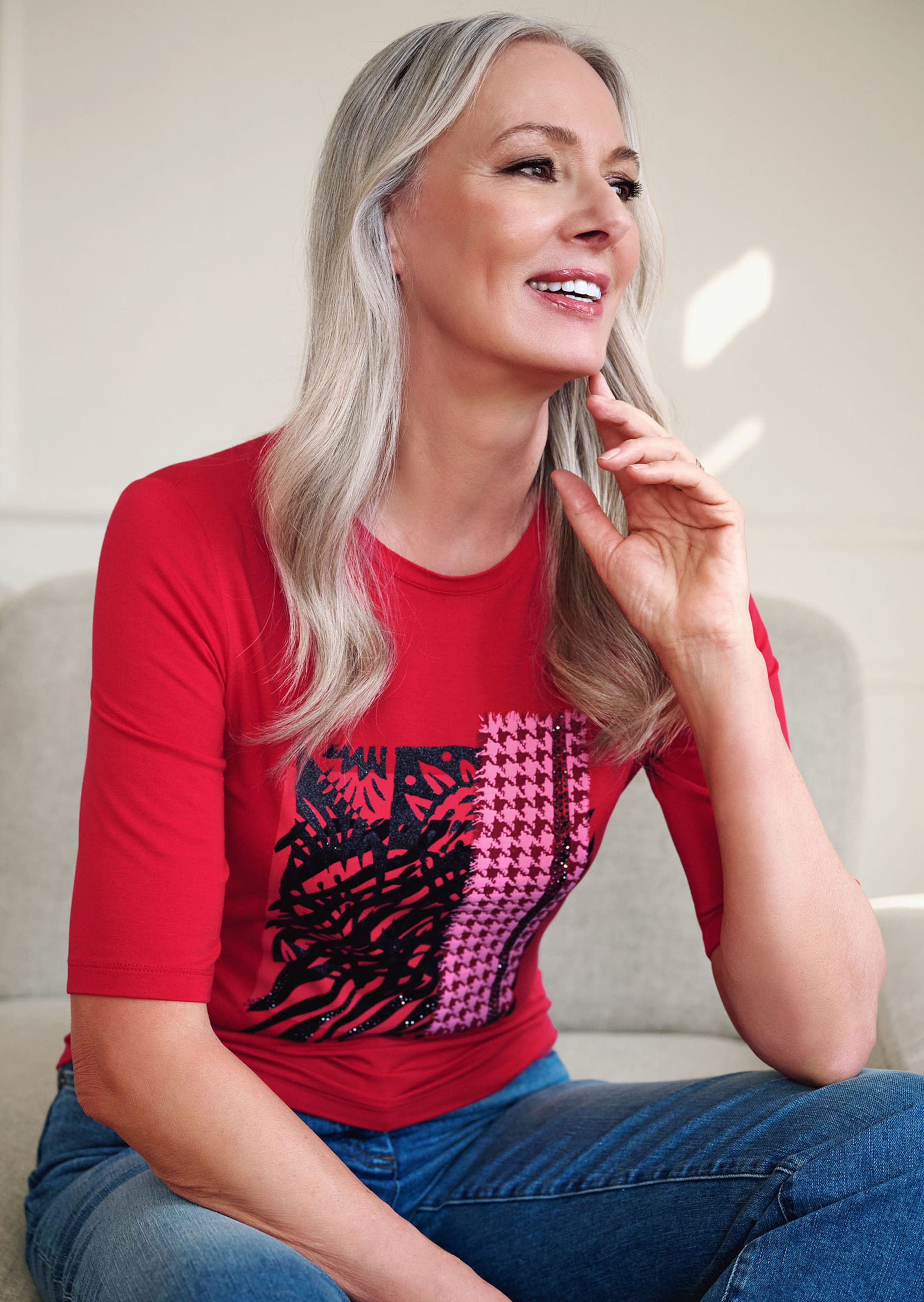 Half-sleeved shirt with unique print