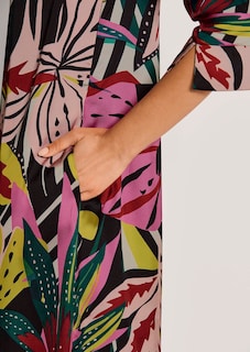 Robe à la ligne H, avec imprimé fleuri et manches 3/4 thumbnail 6