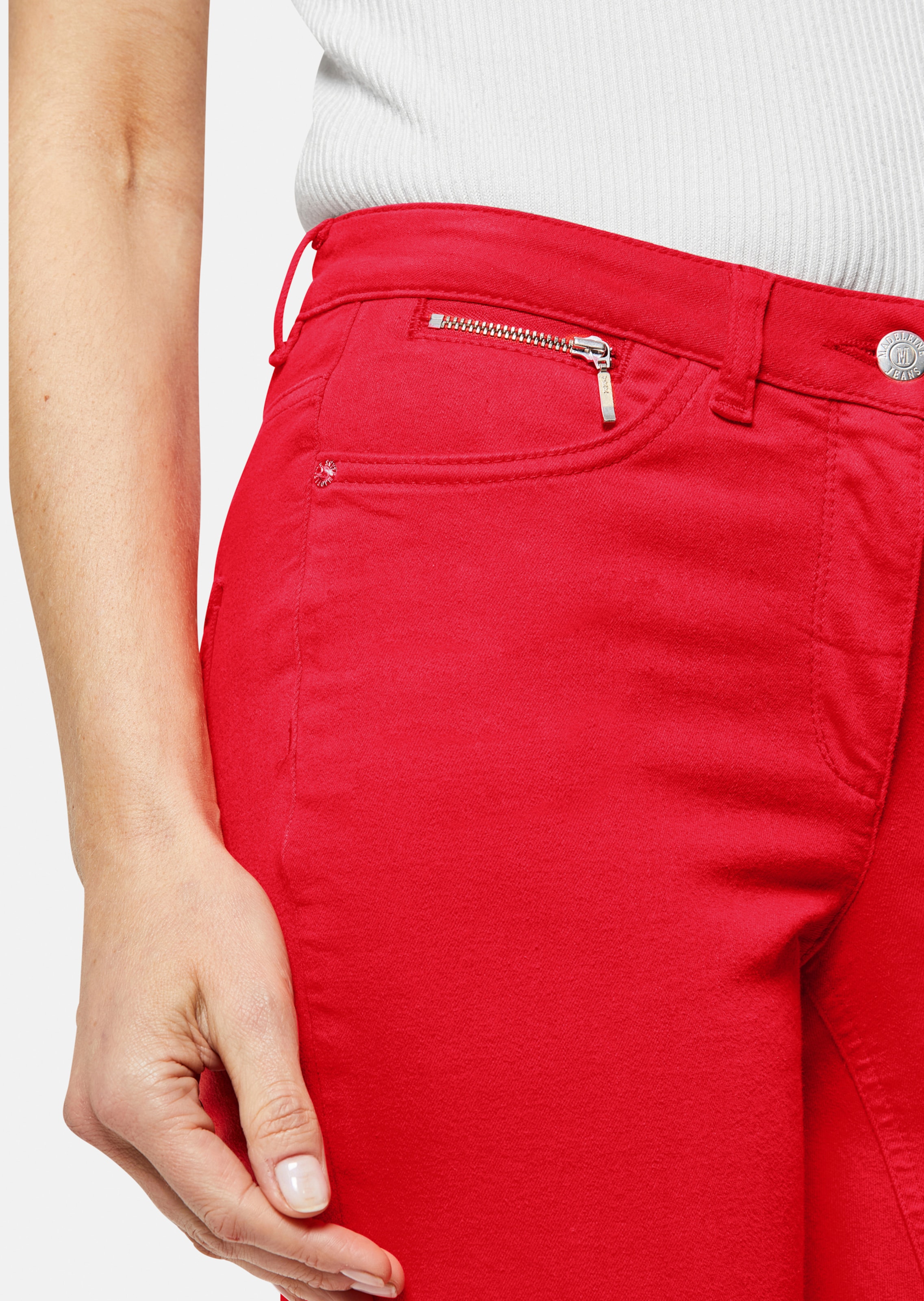 Jeans mit feinem Fransensaum thumbnail 6