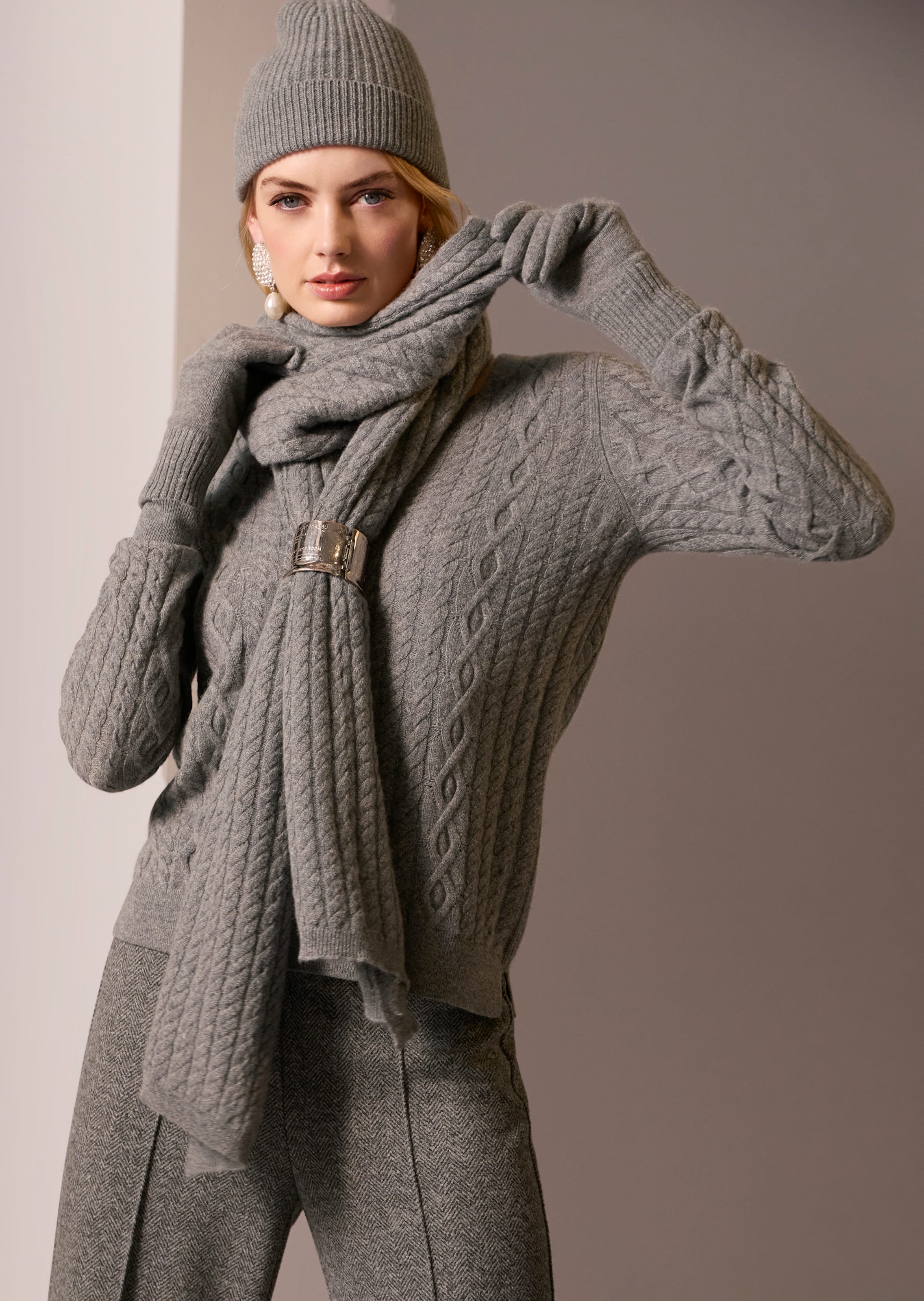 Kaschmir-Set aus Mütze und Handschuhen