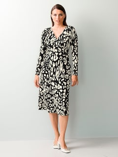 Robe thumbnail 1