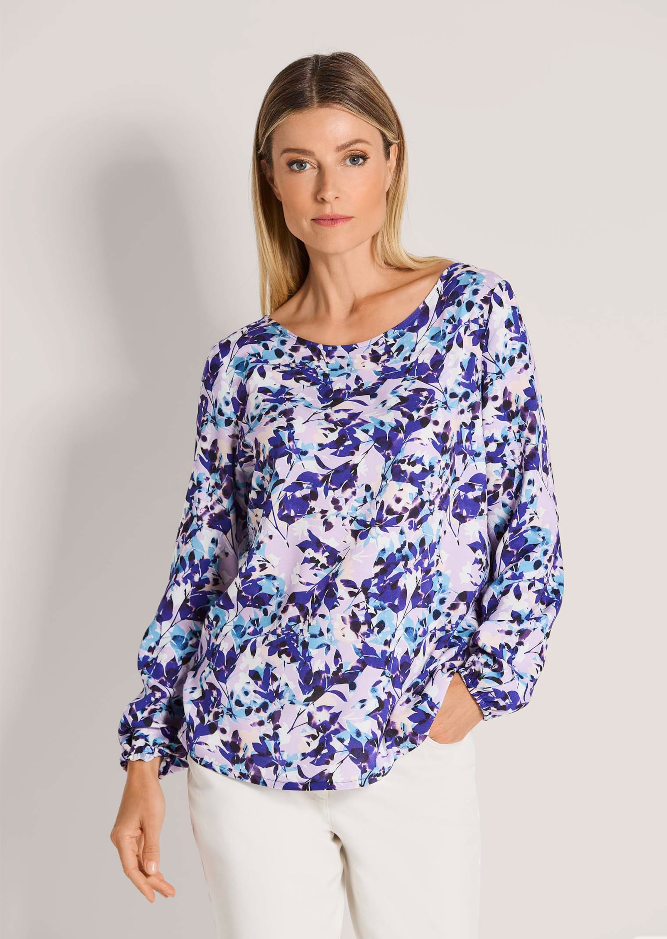 Bluse mit Rundhalsausschnitt