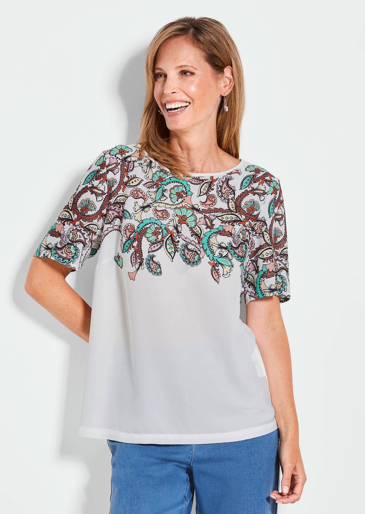 Blusenshirt mit platziertem Paisley-Muster