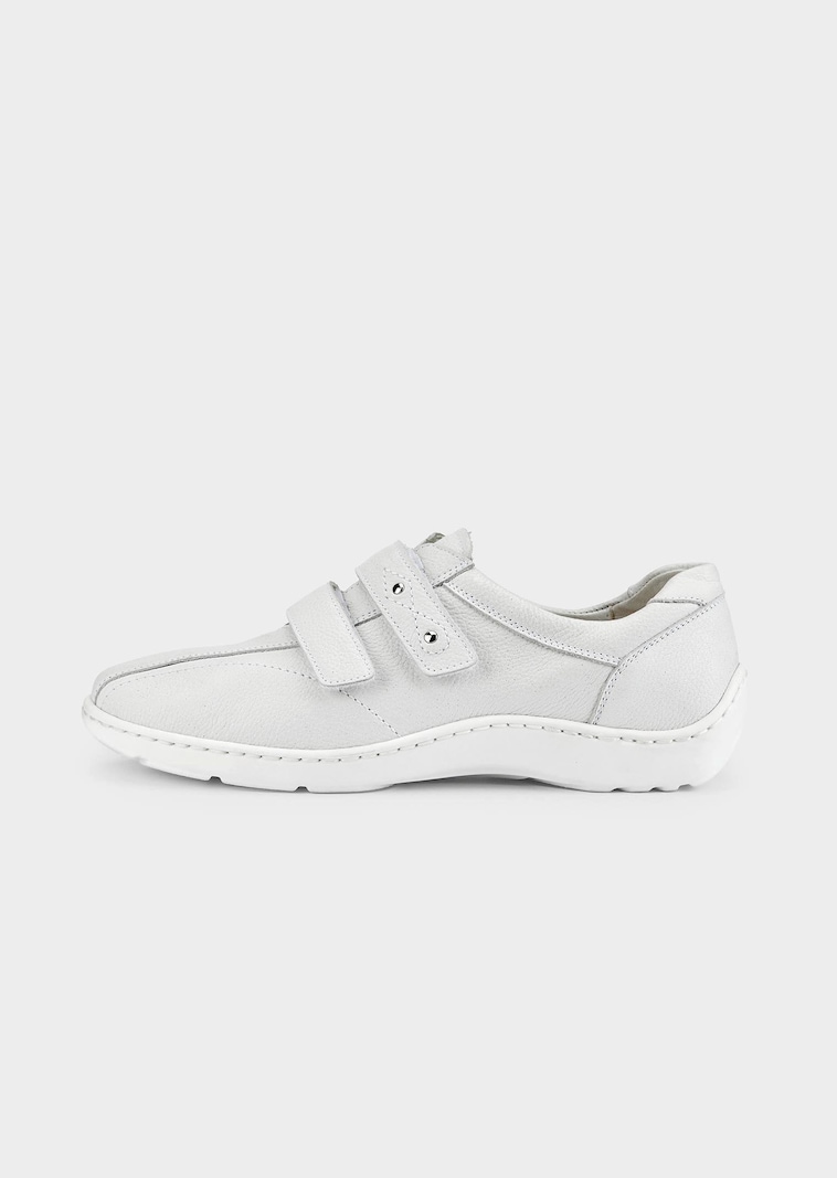 Halbschuhe mit verstellbarem Klettverschluss
