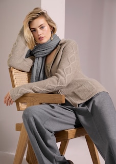 Knitted cashmere blazer thumbnail 1