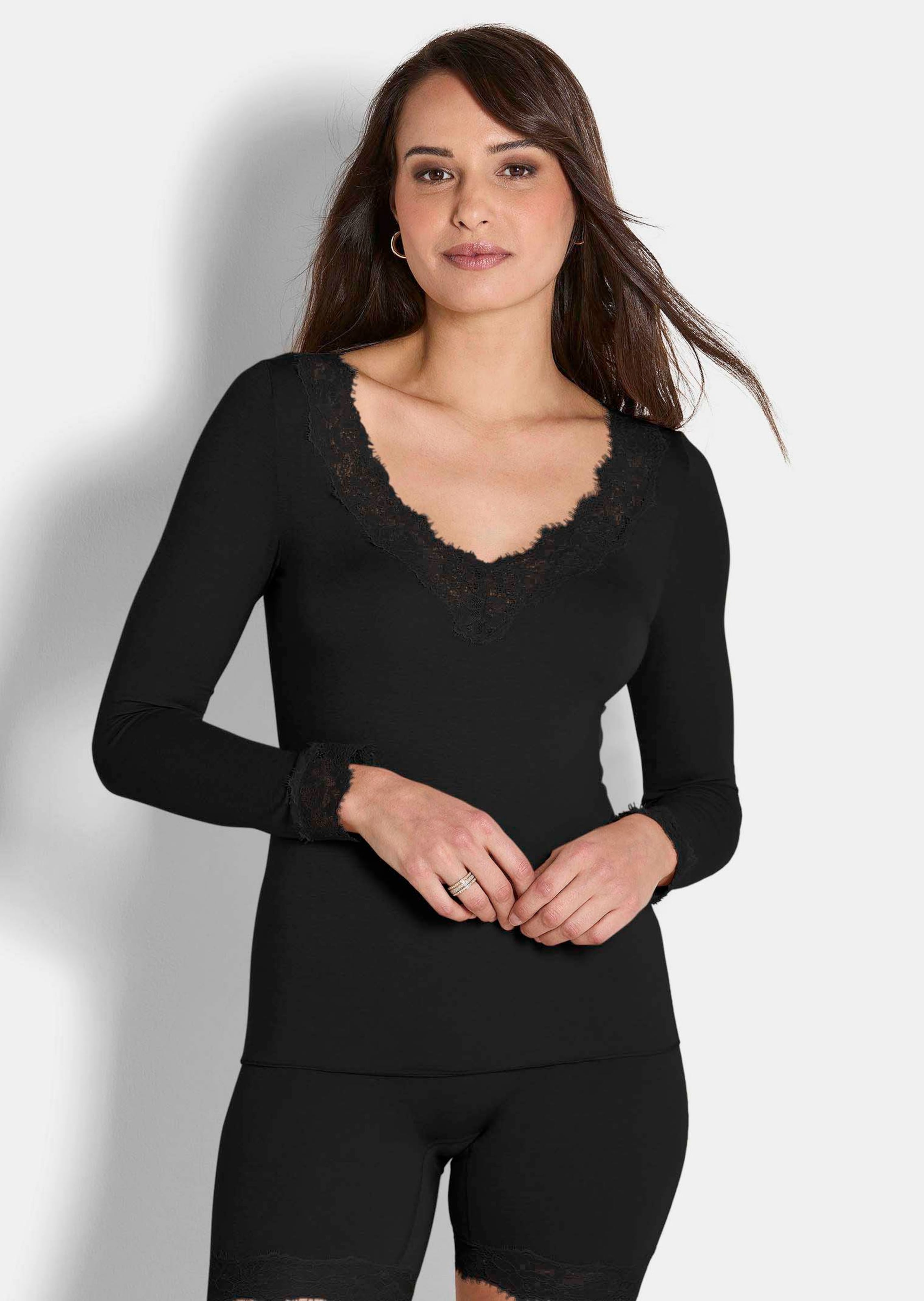 Langarmshirt mit Spitze und Kaschmir