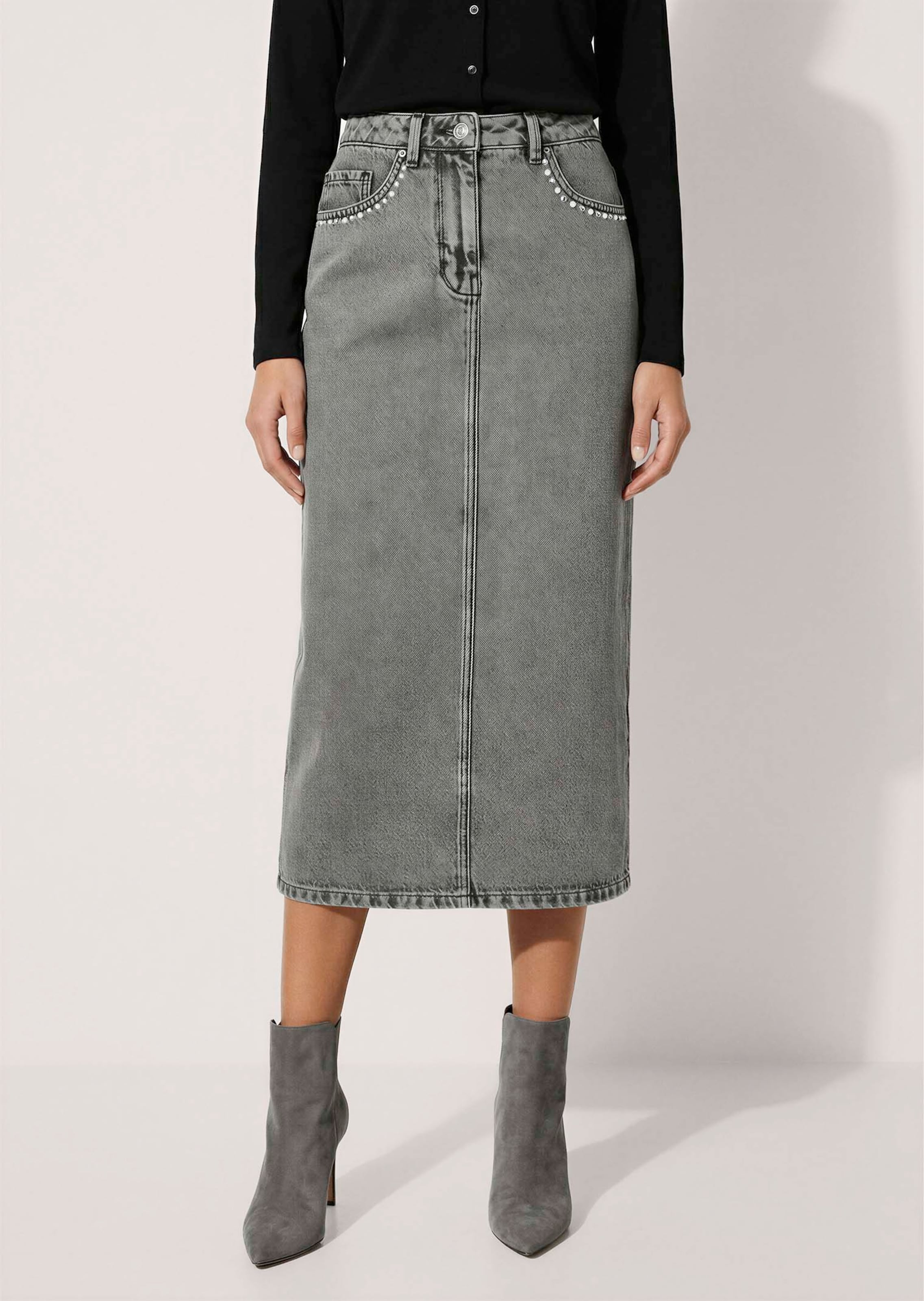 Jeansrok met versierde steekzakken