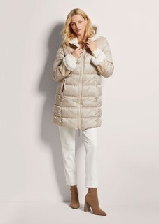 Wattierte Steppjacke mit Kapuze thumbnail 3