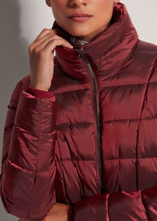 Wattierte Steppjacke mit Stehkragen thumbnail 6