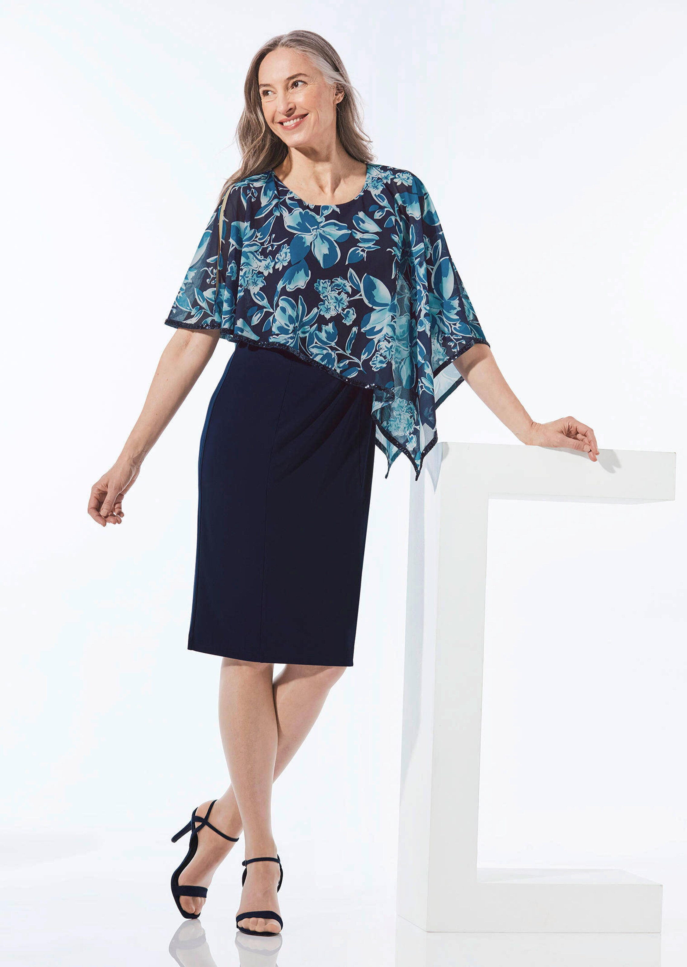Robe habillée avec drapé en mousseline thumbnail 5