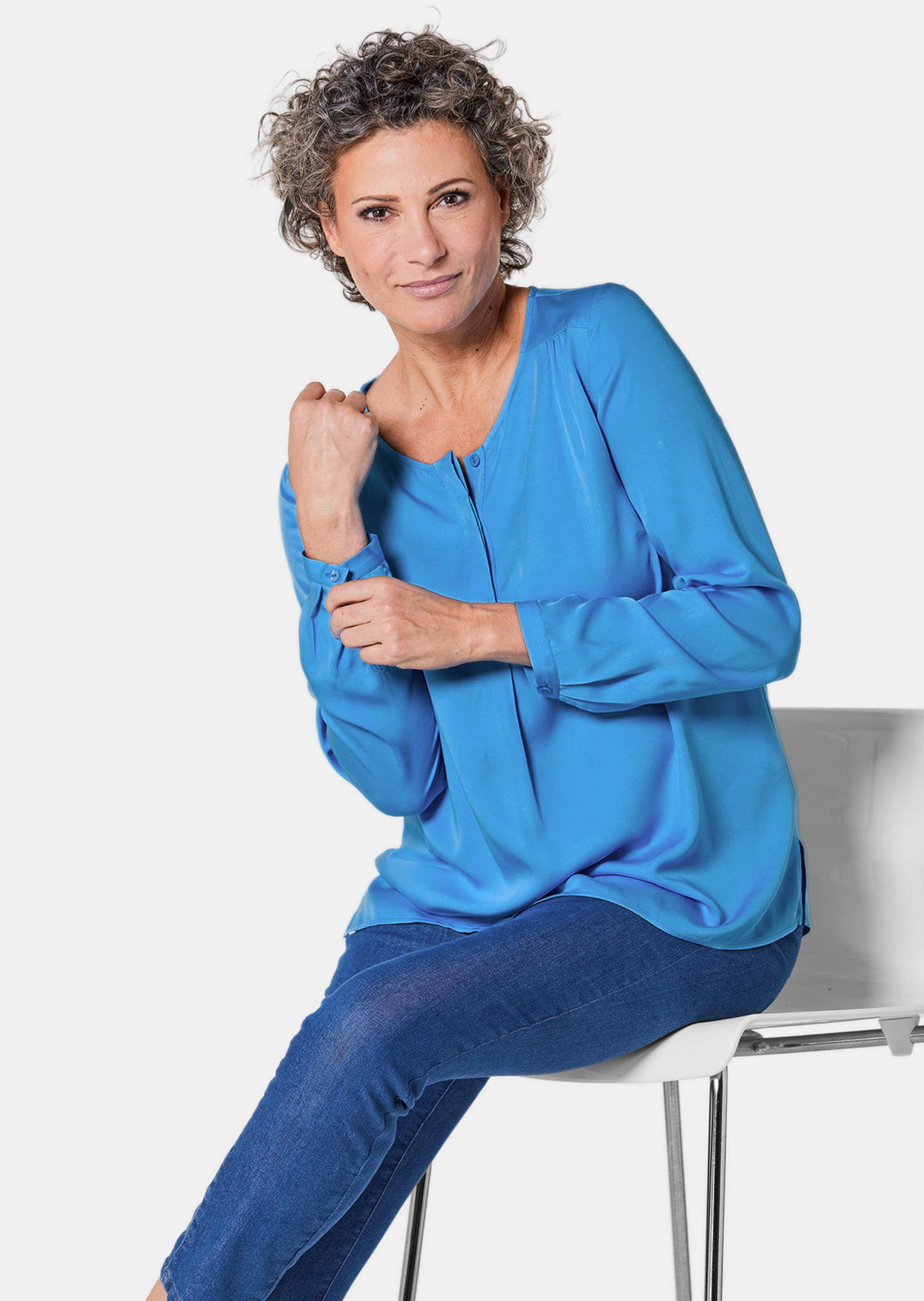 Flatteuze blouse zonder sluiting met modieuze kraag thumbnail 4