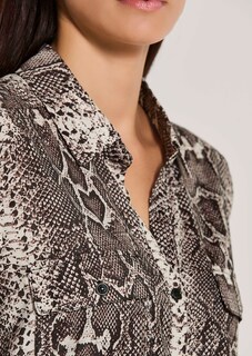 Lange Hemdbluse mit Unikat-Print thumbnail 6
