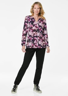 Blouseshirt in vrouwelijk model thumbnail 2