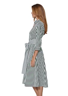 Robe thumbnail 5
