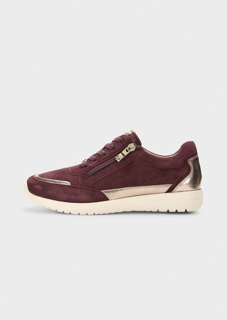 Sneaker aus Wildleder mit Metallic-Details