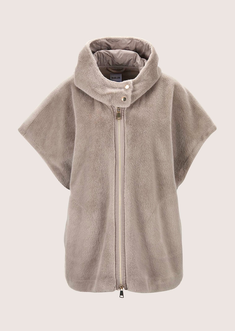 Webpelz-Poncho mit Kapuze