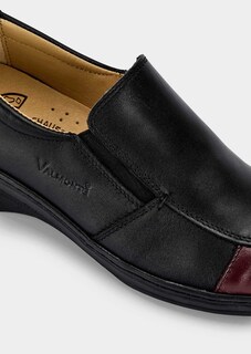Slipper aus Leder mit Elastikeinsätzen thumbnail 3