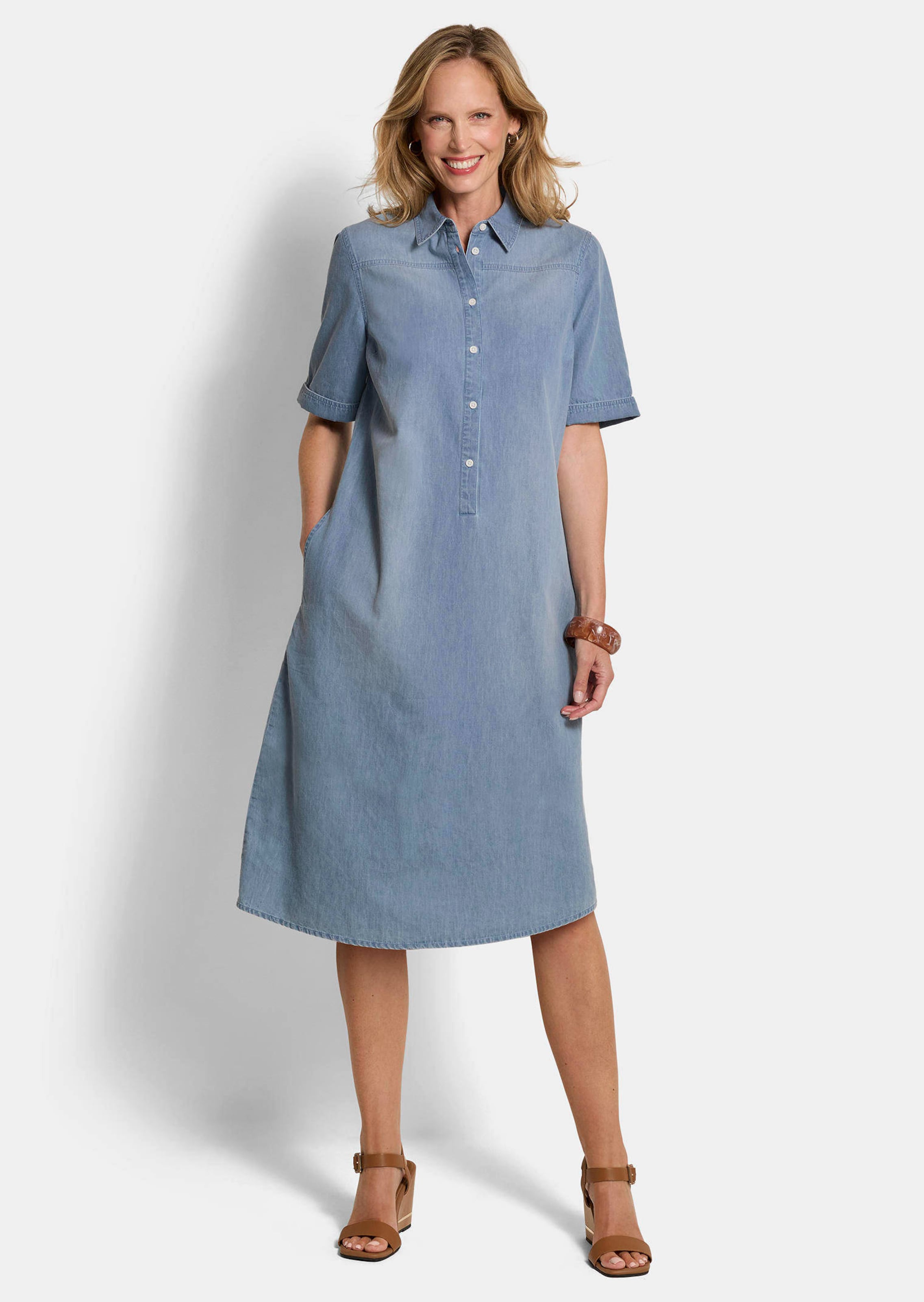 Farkkutyylinen mekko 100% puuvillaa