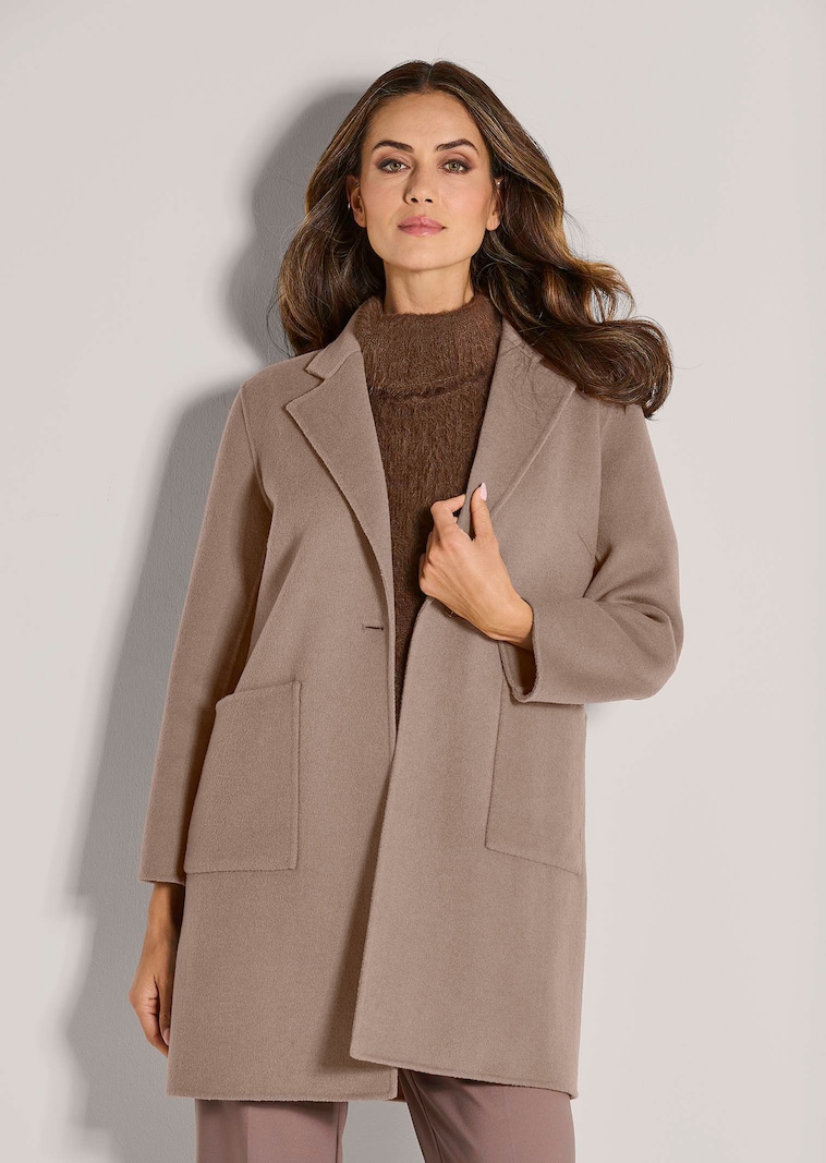 Double-faced coat