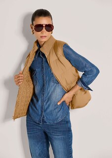 Reversible gilet thumbnail 5