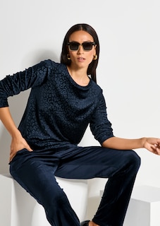Sweatshirt thumbnail 1