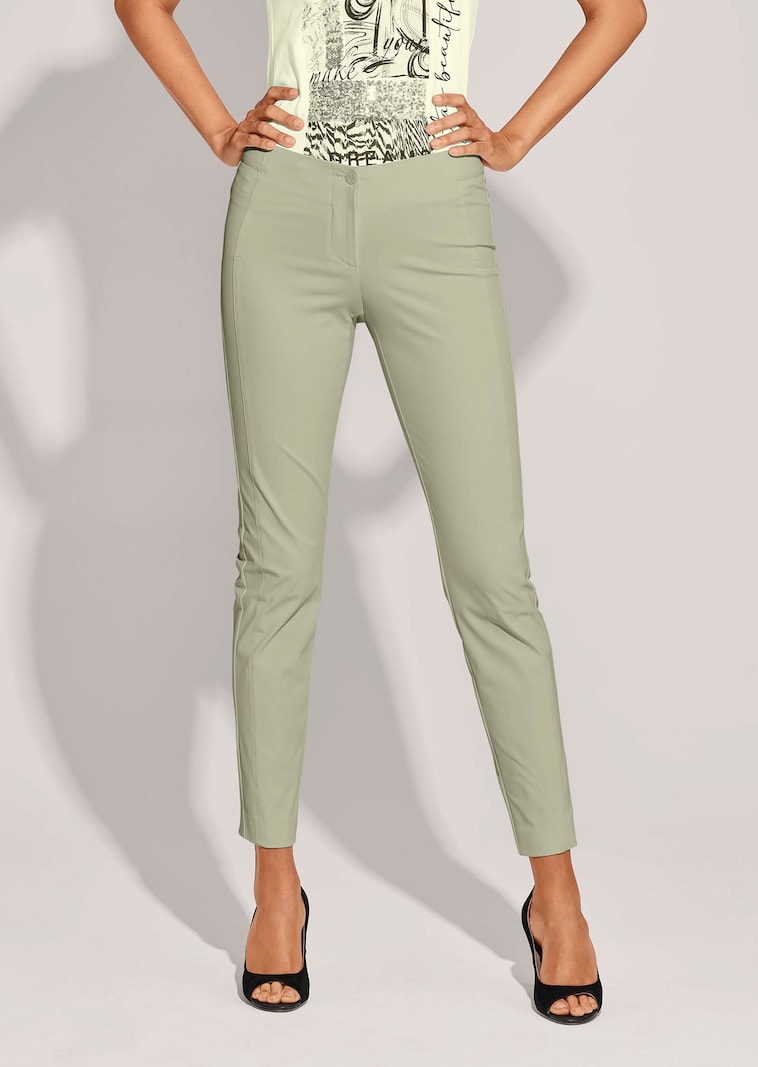 Schlanke Stretch-Hose