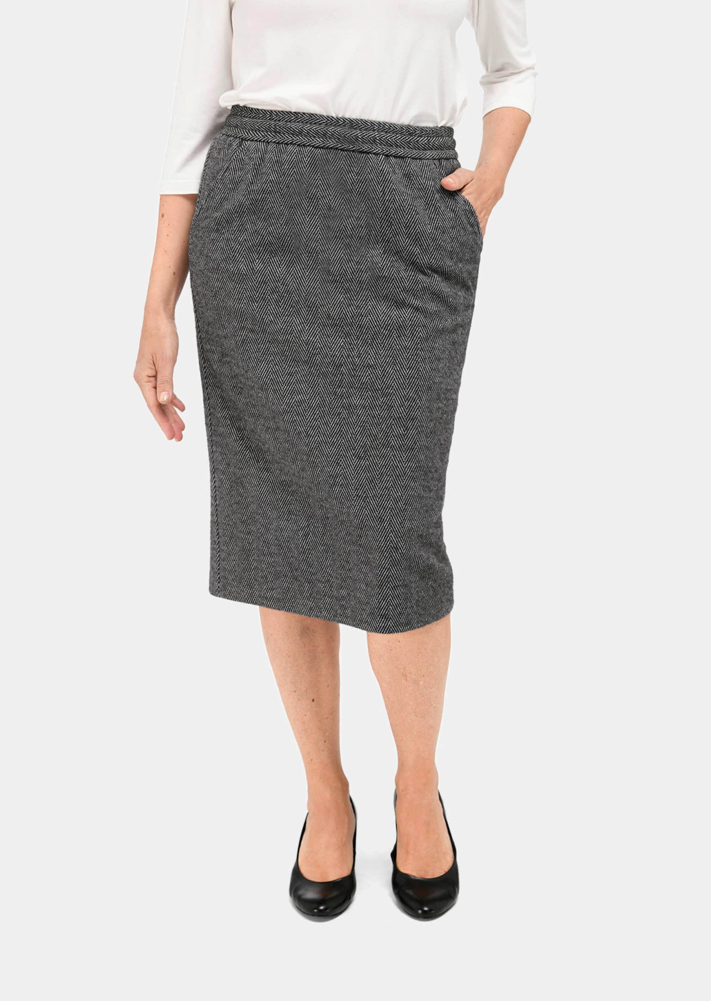 Mooi te combineren rok met elastische tailleband
