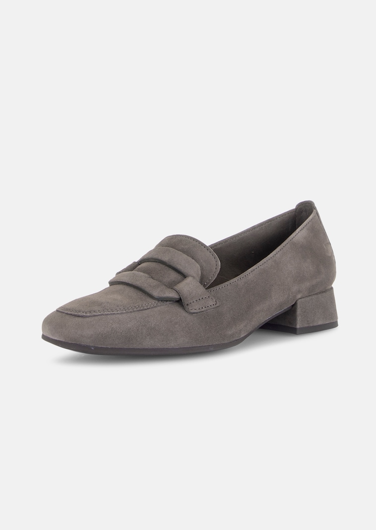 Classic leather loafers