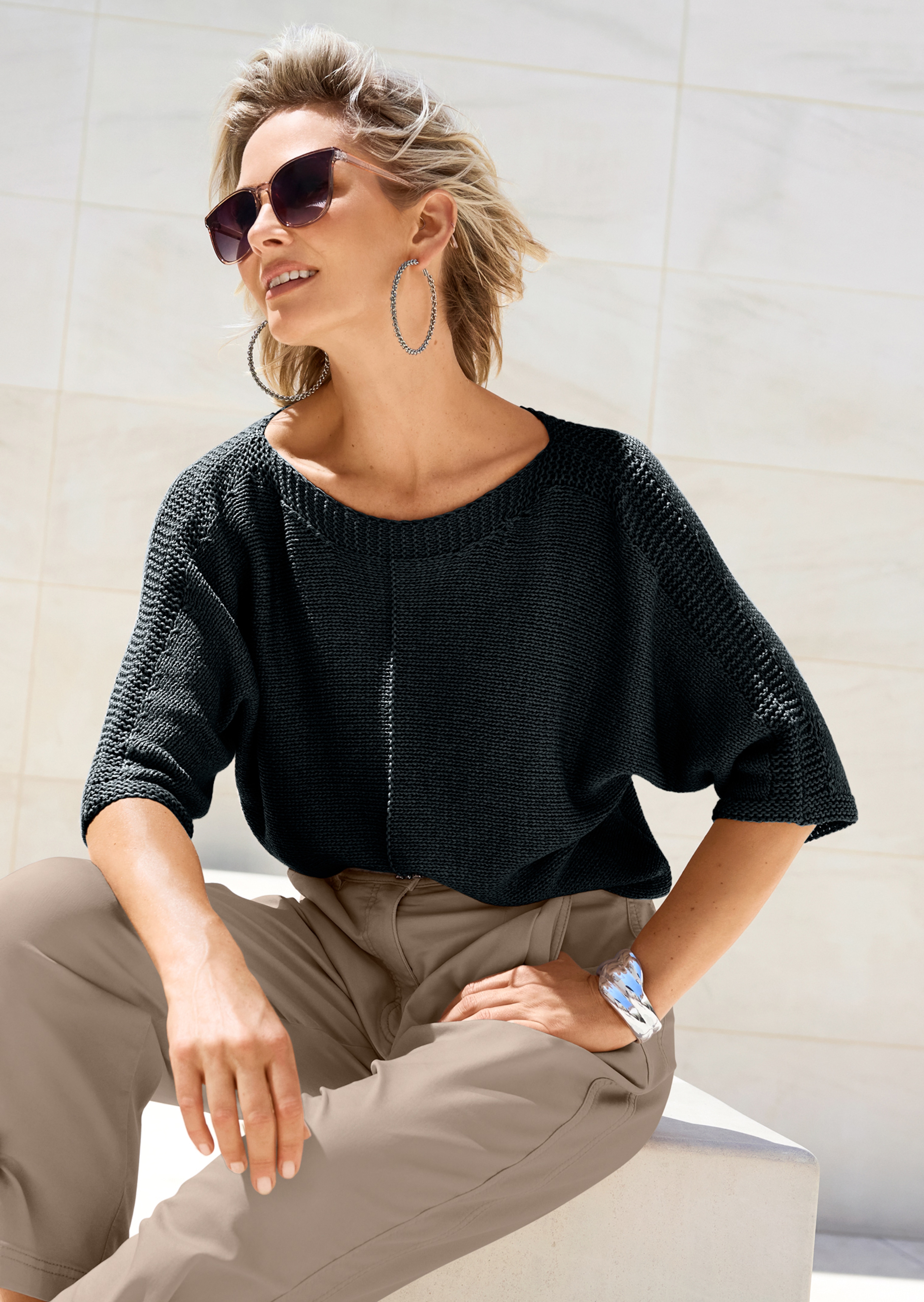 Rundhals-Pullover mit kurzen Ärmeln