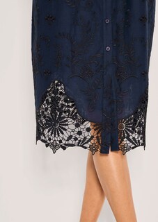 Robe chemise brodée avec dentelle thumbnail 6
