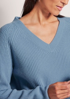 Langarm-Pullover mit V-Ausschnitt thumbnail 6